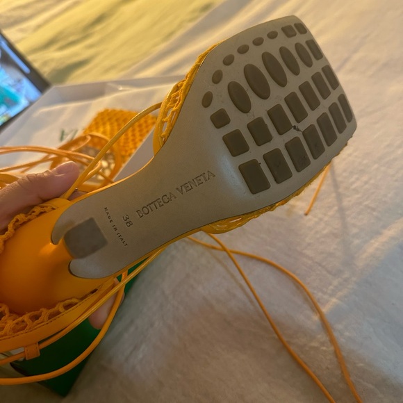 Bottega Veneta Stretch Orange Caged Mesh Heels Sandals Pumps 38-worn once - Picture 6 of 7